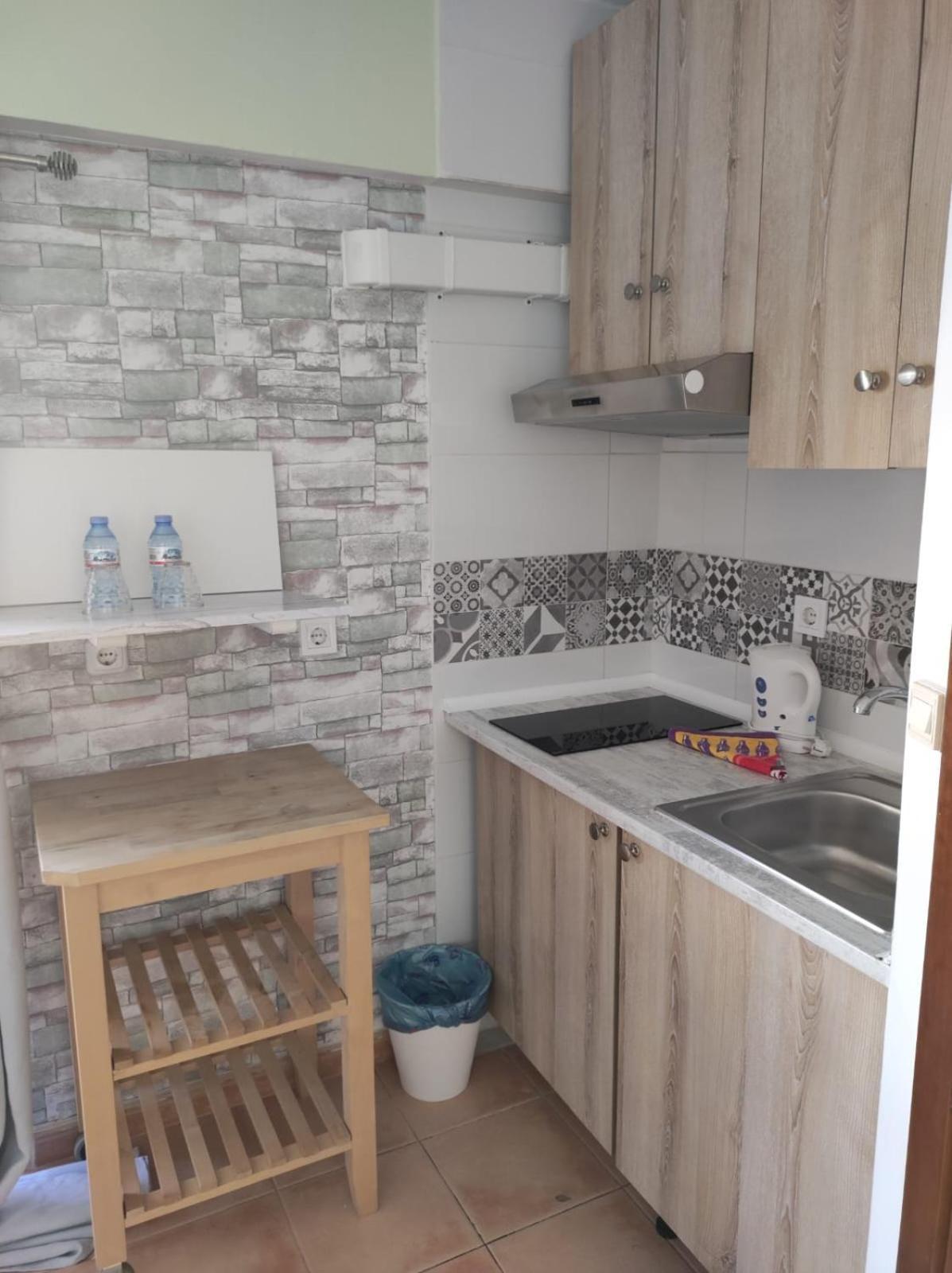 Apartamento Yash ตอร์เรโมลิโนส ภายนอก รูปภาพ